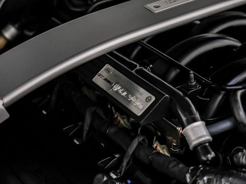 Used 2016 Ford Mustang Shelby GT350R w/ GT350R Equipment Group 920A RWD image 90