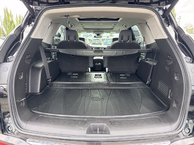 Used 2018 Buick Enclave Premium w/ Experience Buick Package AWD/4WD image 12