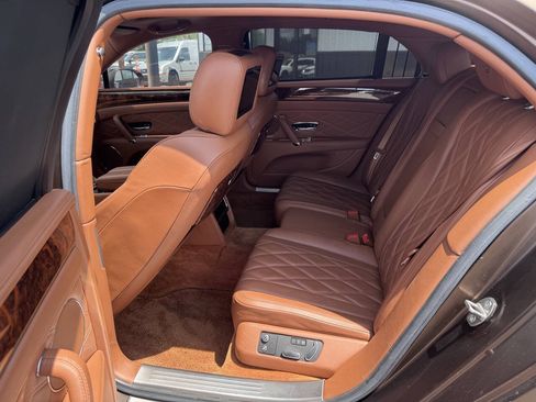 Used 2015 Bentley Flying Spur W12 AWD/4WD image 12
