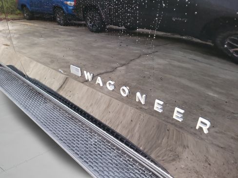 Used 2022 Jeep Wagoneer Series II w/ Premium Group I RWD image 29