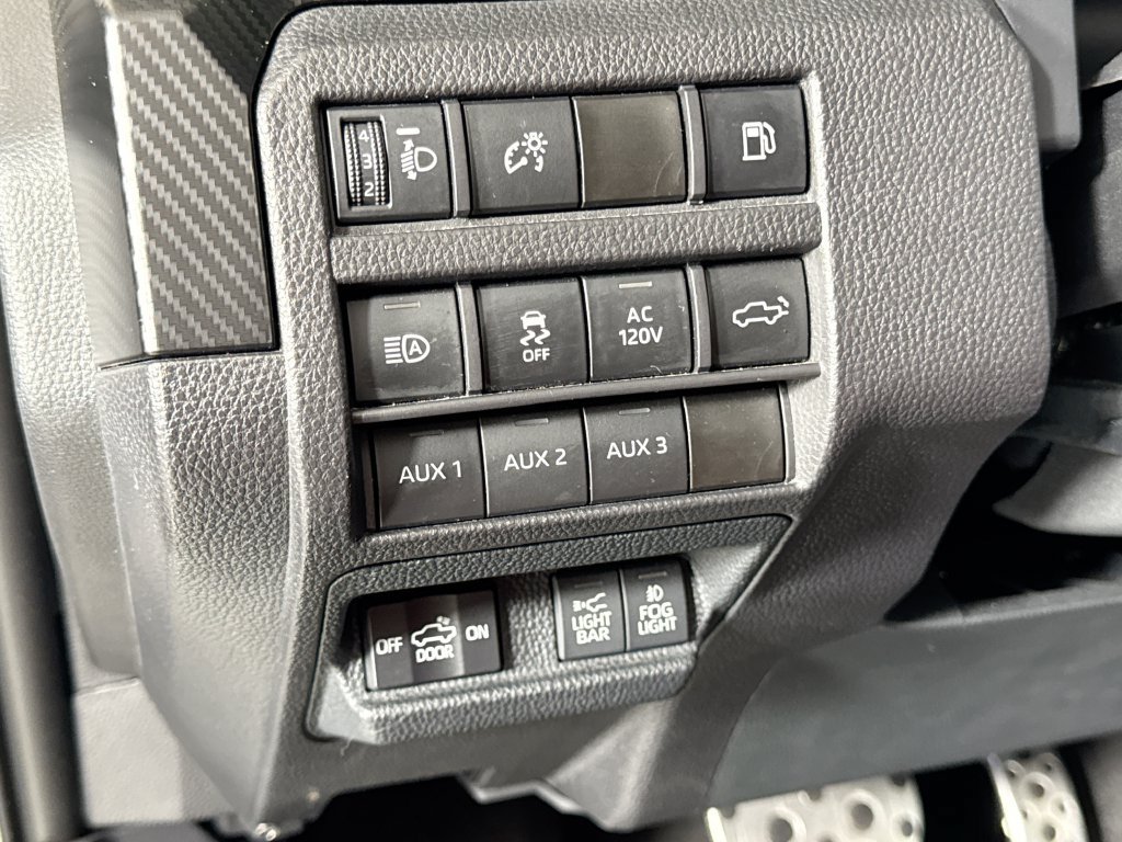 Used 2024 Toyota Tacoma TRD Pro AWD/4WD image 20