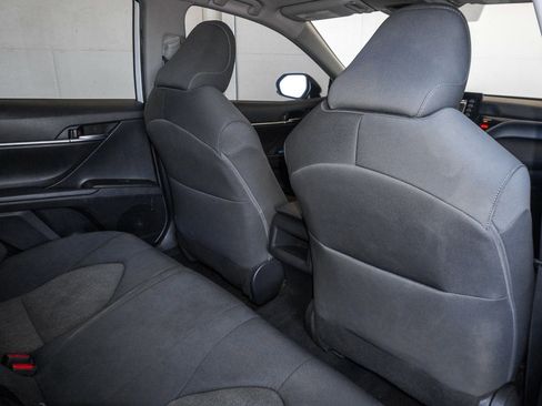 Used 2022 Toyota Camry LE image 42