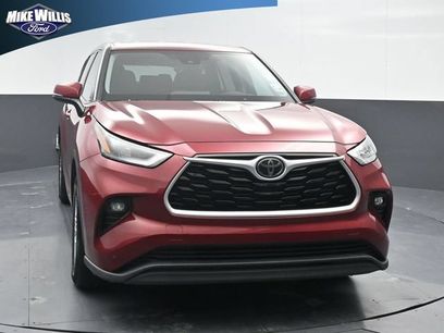 Used 2020 Toyota Highlander LE