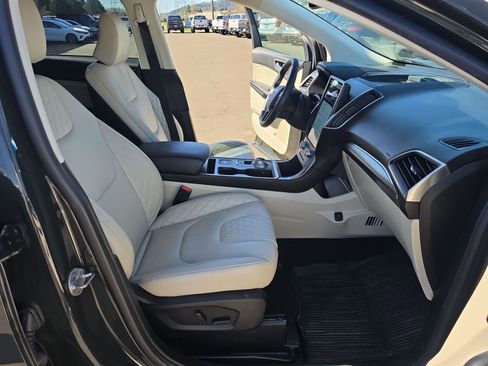 Used 2023 Ford Edge Titanium w/ Cargo Accessory Package image 14