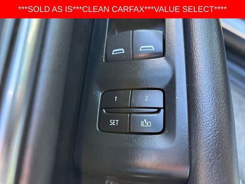 Used 2021 GMC Yukon XL SLT w/ SLT Premium Package image 12