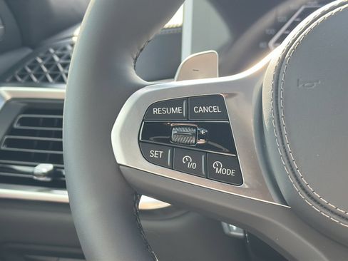 New 2026 BMW X6 xDrive40i w/ Climate Comfort Package image 19