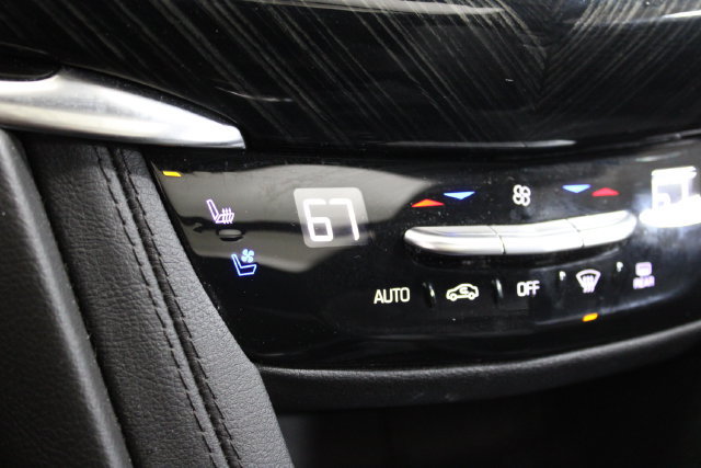 Used 2024 Cadillac XT6 Premium Luxury AWD/4WD image 16