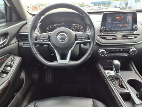 Used 2021 Nissan Altima 2.5 SR image 11