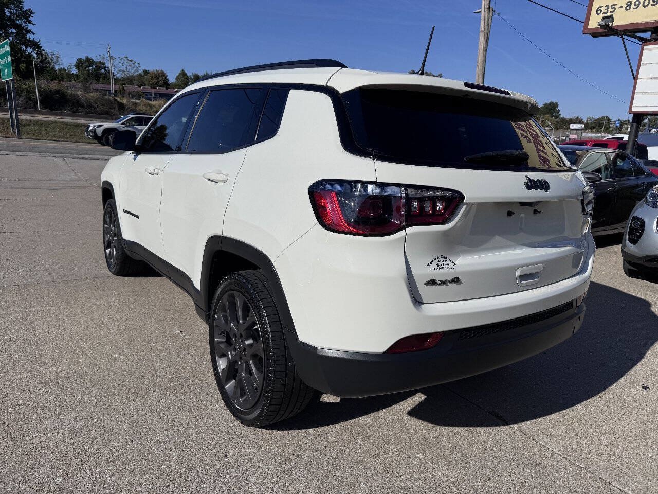 Used 2021 Jeep Compass Latitude AWD/4WD image 5