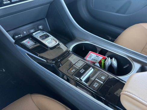 Used 2023 Hyundai Sonata Limited FWD image 15