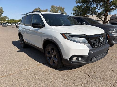 Used 2020 Honda Passport Touring image 3