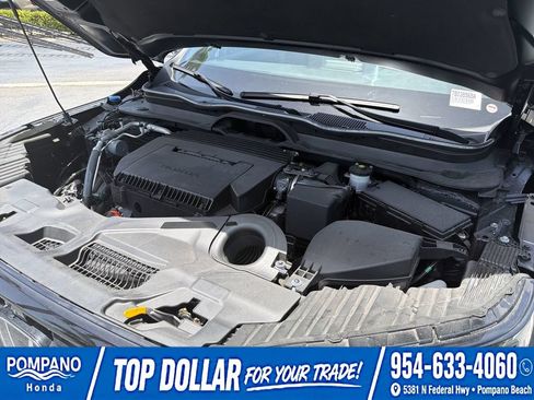 Used 2025 Honda Pilot TrailSport image 32