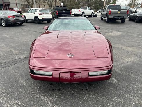 Used 1993 Chevrolet Corvette 2dr Coupe Hatchback image 2