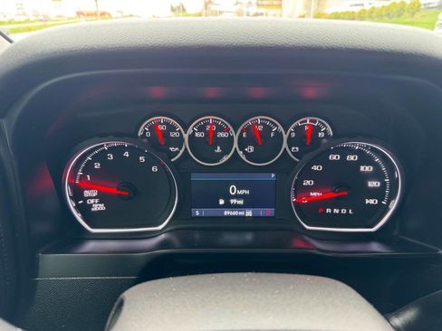 Used 2021 Chevrolet Silverado 1500 RST AWD/4WD image 16