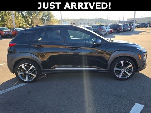 Used 2020 Hyundai Kona Limited image 3