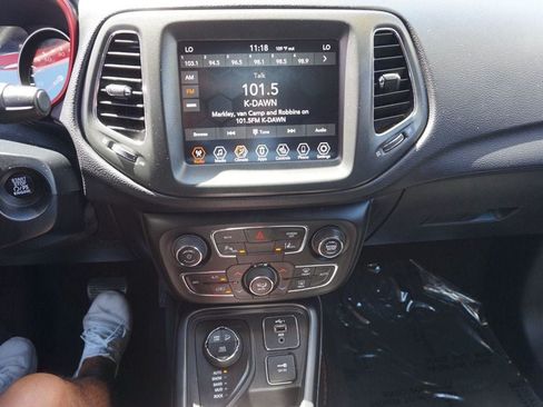 Used 2021 Jeep Compass Trailhawk w/ Convenience Group AWD/4WD image 31