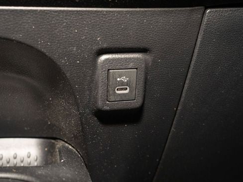 Used 2023 Toyota Corolla LE image 14