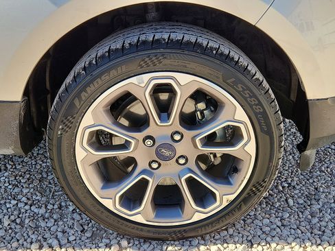 Used 2021 Ford EcoSport Titanium image 7