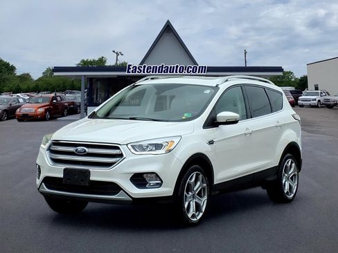 Used 2017 Ford Escape Titanium AWD/4WD image 1