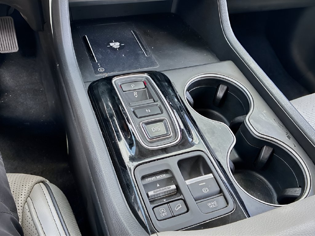 Used 2025 Honda Pilot Elite image 17