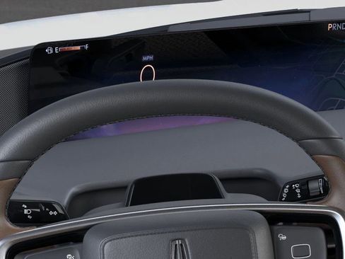 New 2026 Lincoln Navigator Reserve image 13