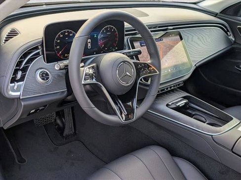 New 2026 Mercedes-Benz E 450 4MATIC Sedan image 3
