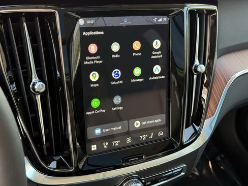 New 2026 Volvo V60 B5 Cross Country Plus w/ Protection Package Premier image 21