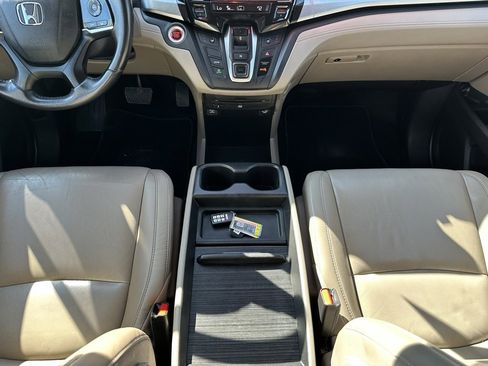 Used 2019 Honda Odyssey EX-L image 23