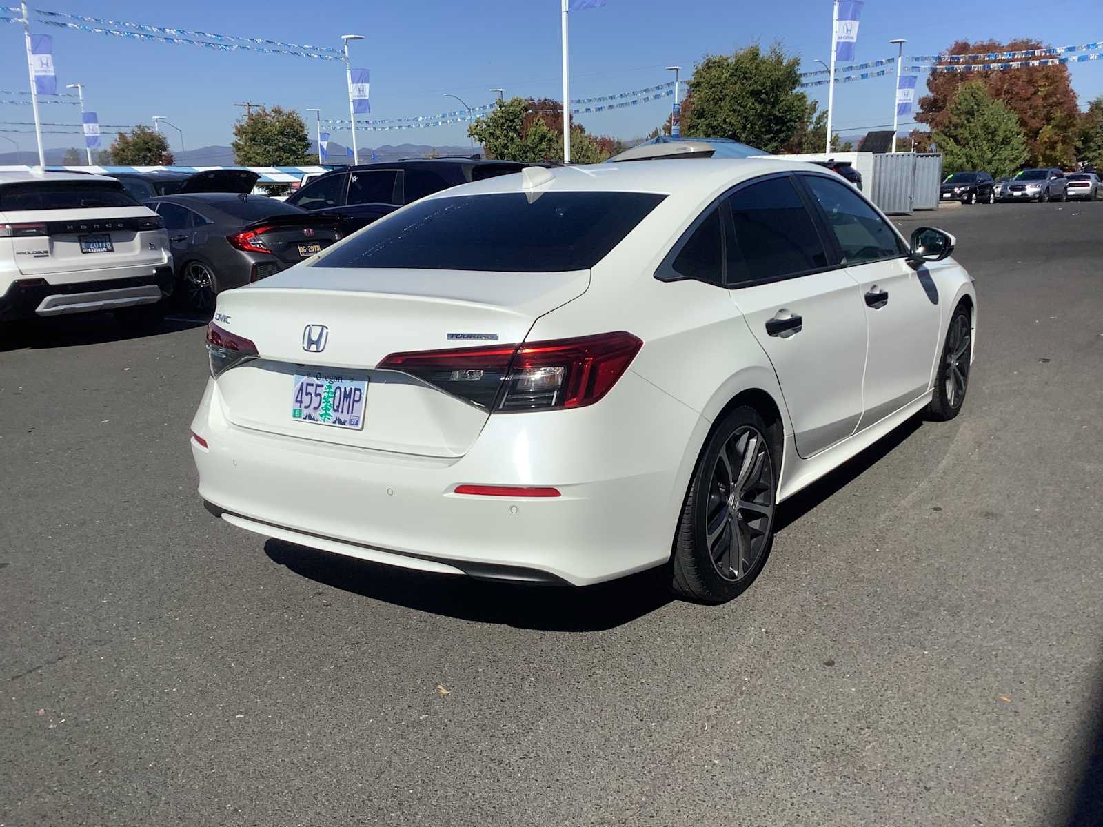 Used 2023 Honda Civic Touring image 6
