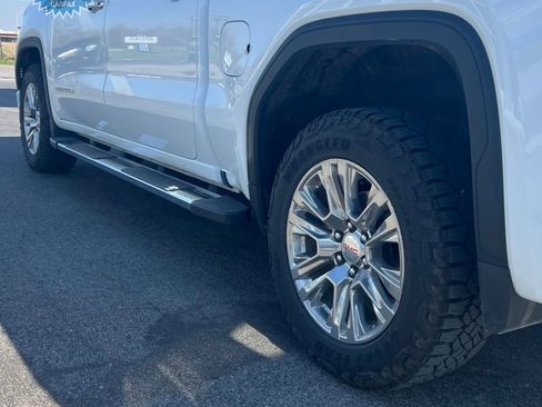 Used 2022 GMC Sierra 1500 Denali image 8