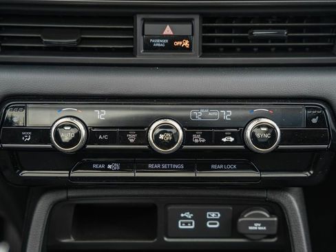 New 2025 Honda Pilot TrailSport image 24