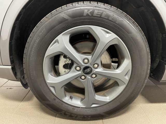 Used 2024 Ford Escape ST-Line AWD/4WD image 7