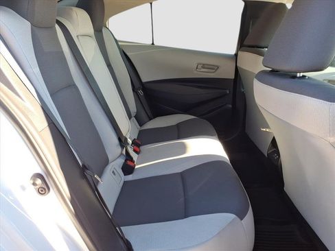 Used 2024 Toyota Corolla LE w/ LE Convenience Package image 9
