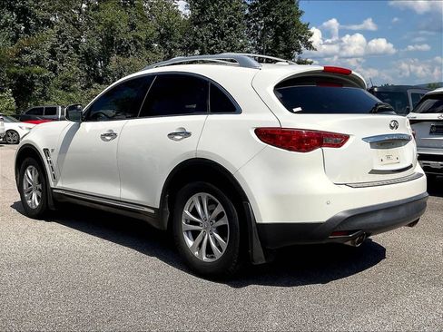 Used 2014 INFINITI QX70 2WD w/ Premium Package image 3