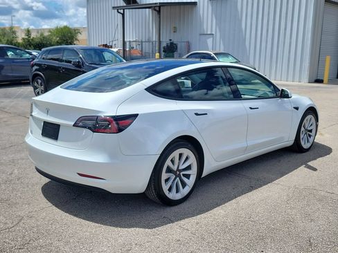 Used 2023 Tesla Model 3 Standard Range RWD image 3