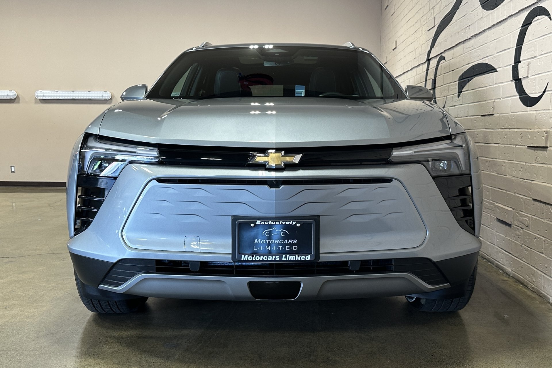 Used 2024 Chevrolet Blazer EV LT AWD/4WD image 13
