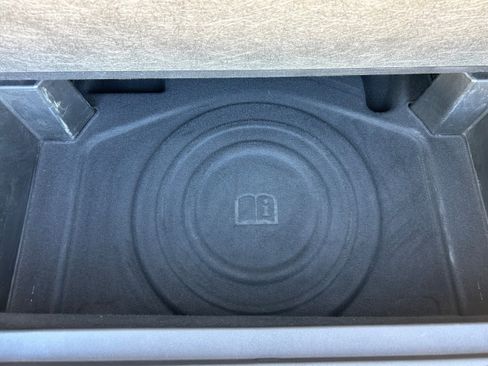 Used 2020 GMC Terrain SLE w/ Driver Convenience Package image 11