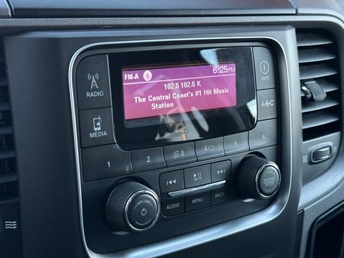 Used 2019 RAM 1500 Express AWD/4WD image 19