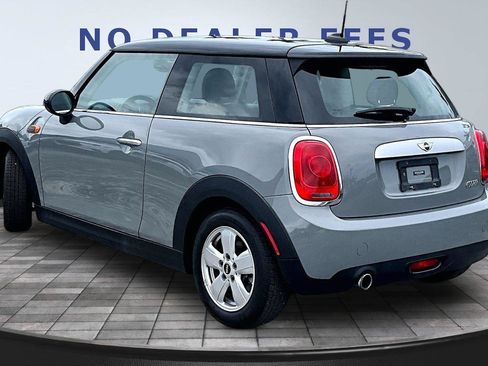 Used 2015 MINI Cooper 2-Door Hardtop FWD image 4