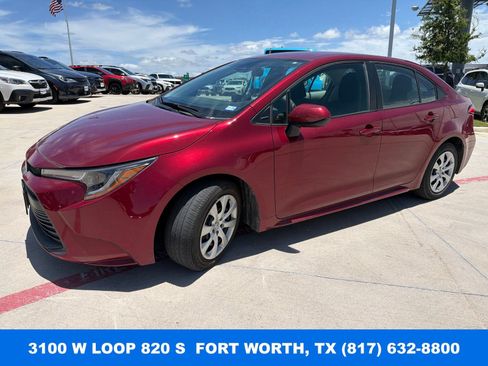 Used 2024 Toyota Corolla LE FWD image 1