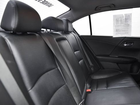 Used 2015 Honda Accord EX-L image 14