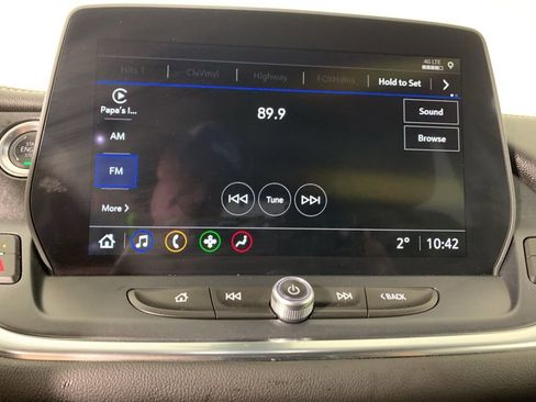 Used 2025 Chevrolet Blazer LT image 23