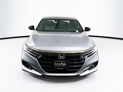Used 2022 Honda Accord Sport image 2