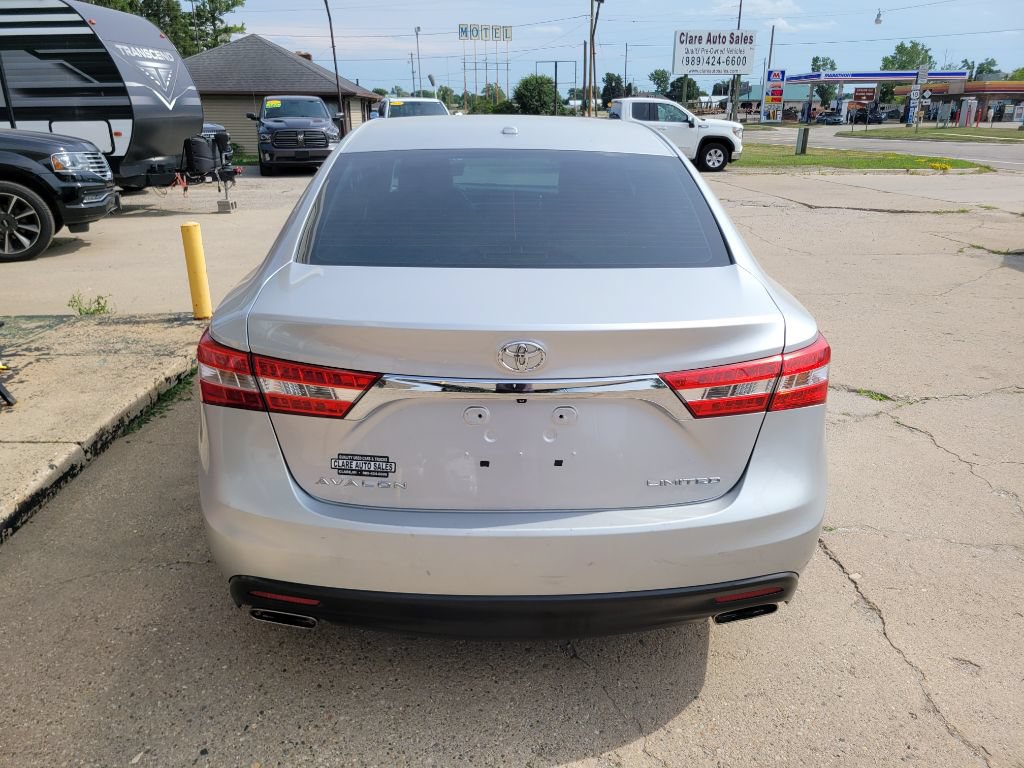 Used 2013 Toyota Avalon Limited FWD image 6