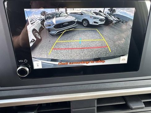 Certified 2024 Toyota Tacoma SR image 28