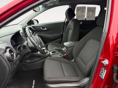 Used 2023 Hyundai Kona SEL w/ Convenience Package image 10