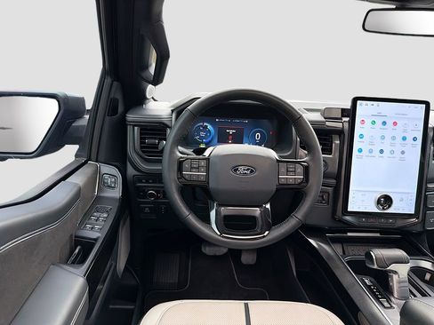 Used 2024 Ford F150 Lightning Platinum image 24