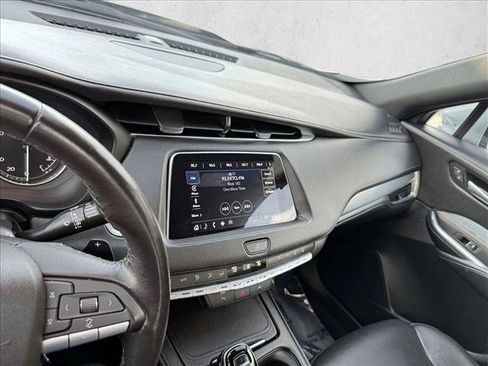 Used 2023 Cadillac XT4 Premium Luxury AWD/4WD image 13