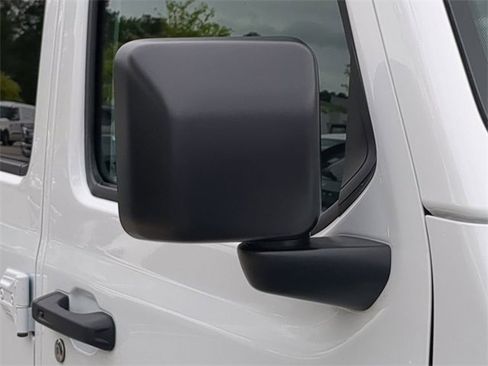 New 2024 Jeep Wrangler Sahara w/ Technology Group image 11