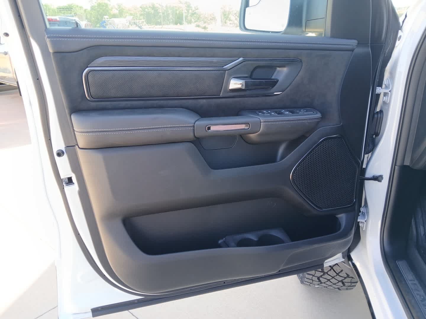 New 2026 RAM 1500 RHO AWD/4WD image 15